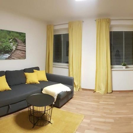 Top Appartement Fuer Business-Wohnen-Urlaub Wiener Neustadt Eksteriør billede